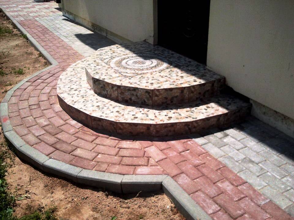 Крыльцо Из Тротуарной Плитки Старый Город