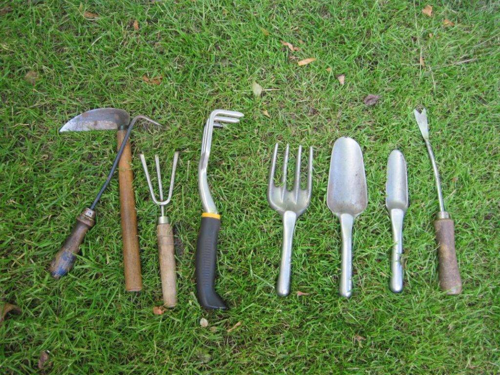 Садовые инструменты своими руками - полезные самоделки для обработки земли