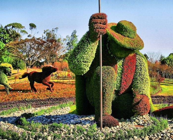 Садовые скульптуры: 120 фото вариантов необычных форм и особенности декорирования