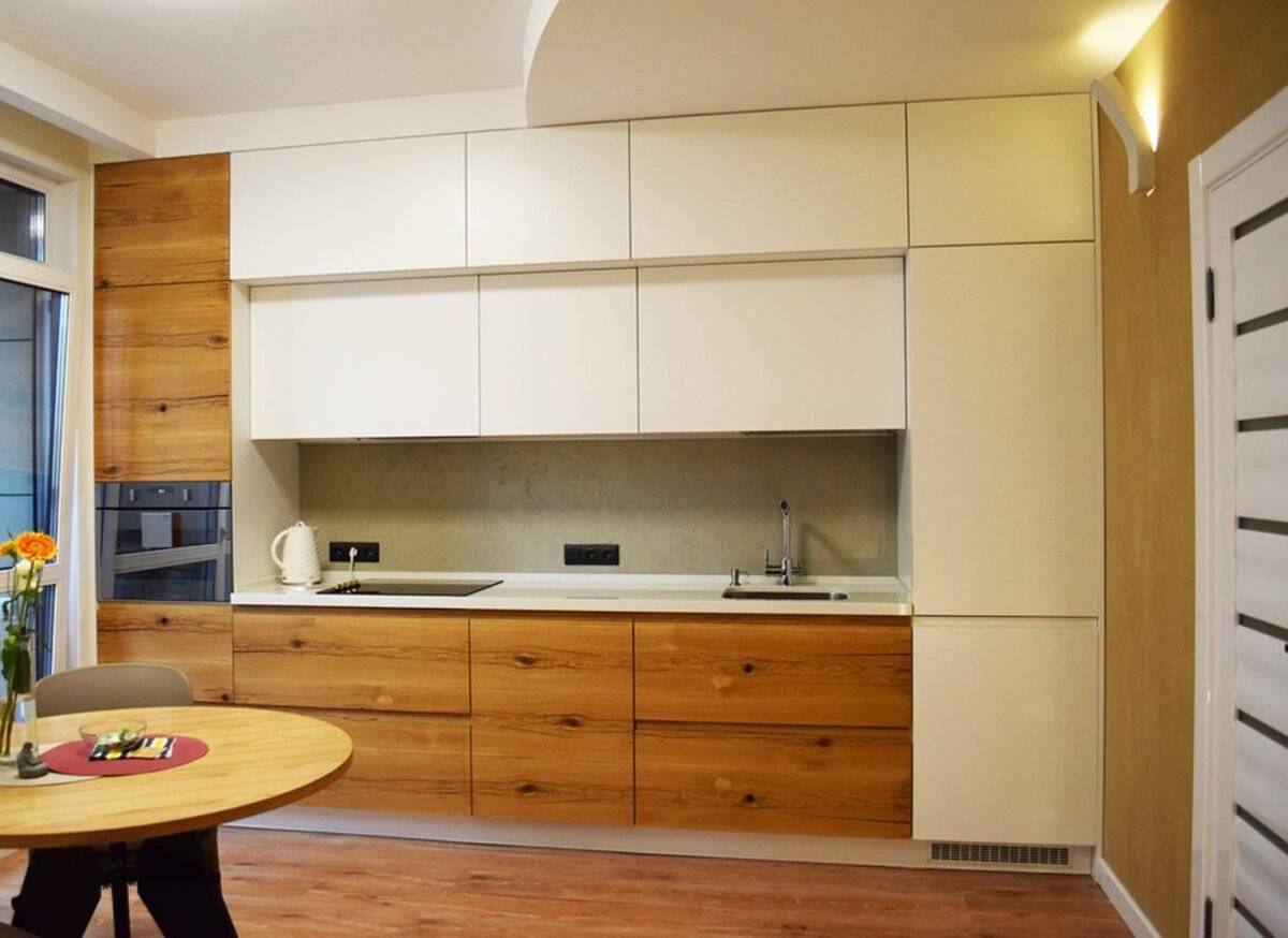 Кухонные шкафы до потолка: виды конструкций и правила выбора
