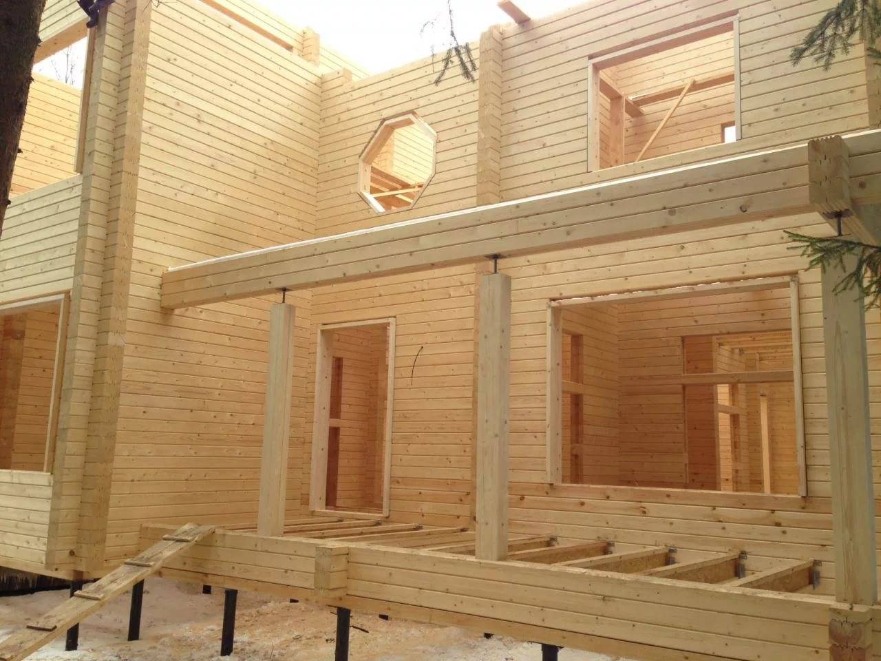 Срок усадки дома из профилированного бруса. от чего зависит и т.д.