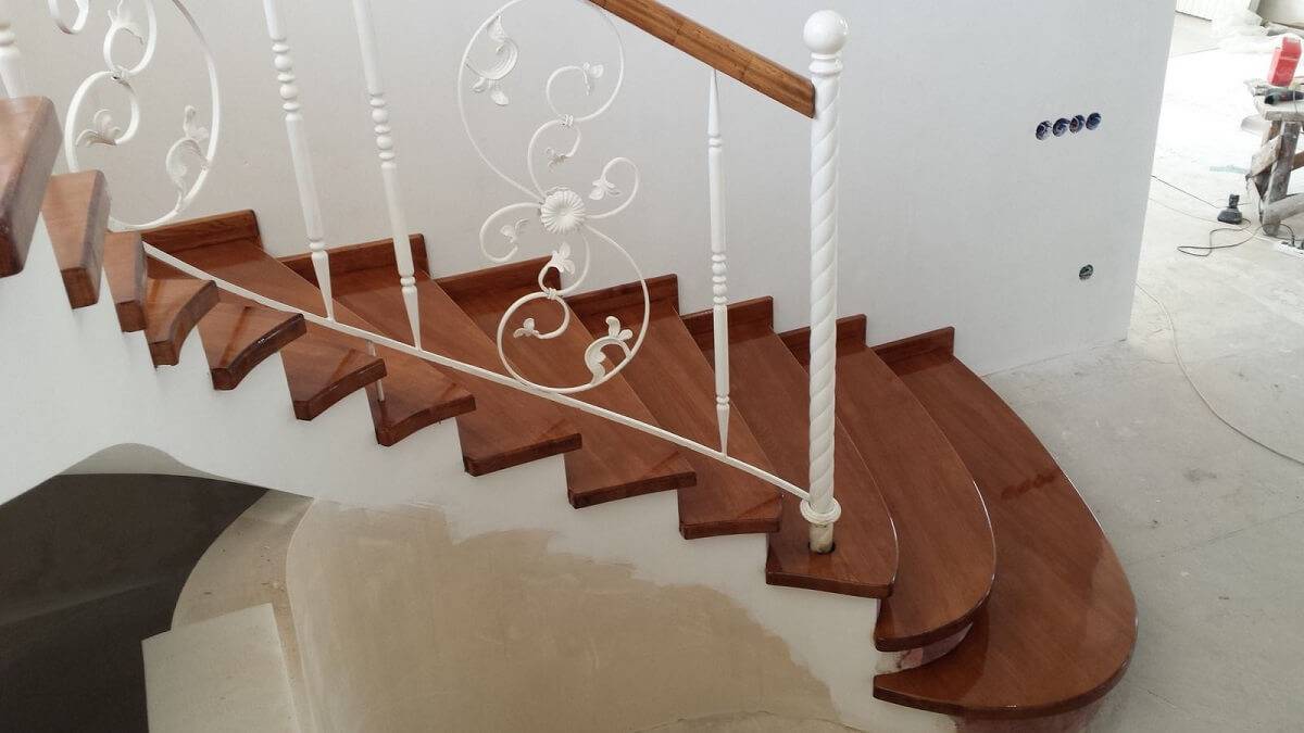 Отделка лестниц: пошаговая инструкция. декоративная отделка лестницы своими рукамиинформационный строительный сайт |
