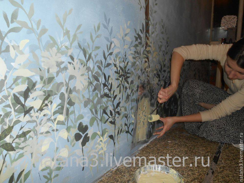Мастер-класс «Трафаретная роспись стены»: делаем роспись стен в квартире своими руками