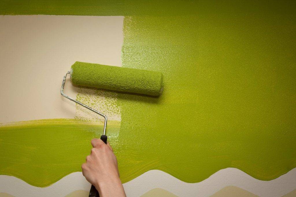 Покраска стен в квартире: выбор краски, дизайн, технология