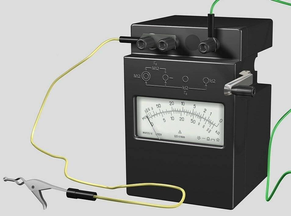 Сопротивление прибор. Измеритель сопротивления изоляции мегаомметр. Замер сопротивления изоляции кабеля. Мегаомметр прозвонка двигателя. Измерение сопротивления изоляции мегаомметром.