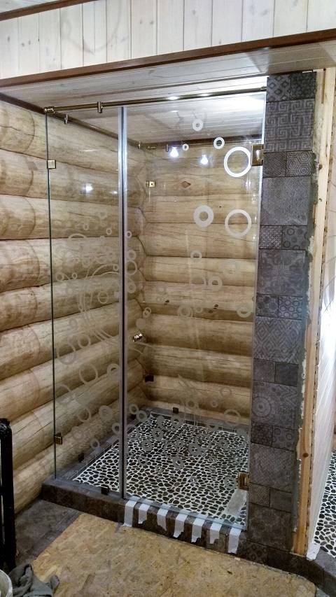 Планировка моечной: как сделать душ в бане