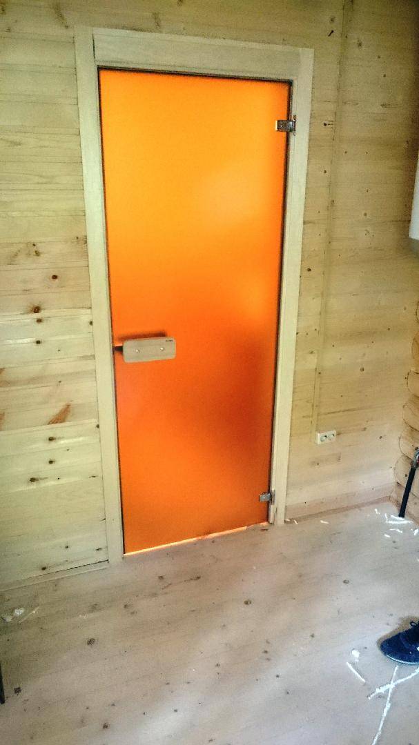 Стеклянная дверь в парную: стандартная дверь в парилку с деревянной коробкой, размер и высота