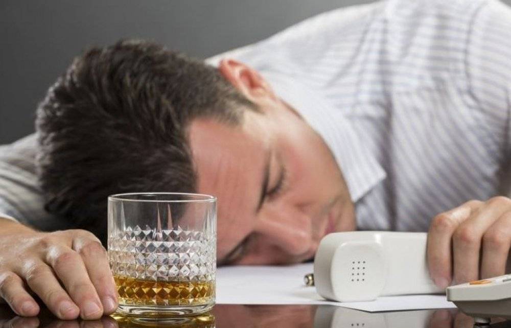 Как пить и не пьянеть: хитрости, советы и секреты разведчиков