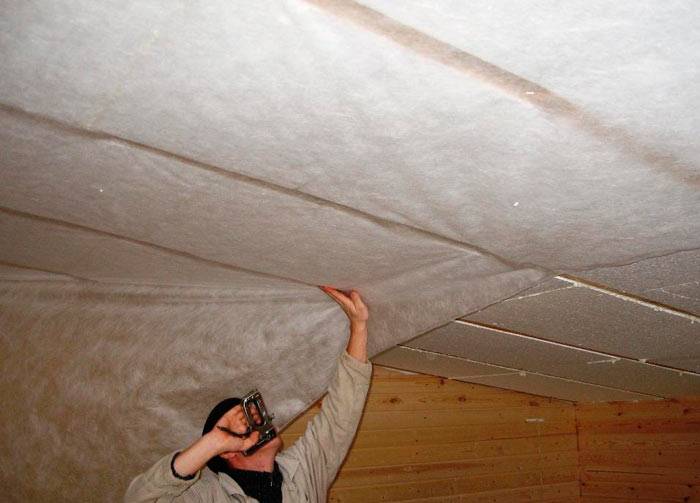 Советы по выбору утеплителя для потолка - какой лучше для различных помещений