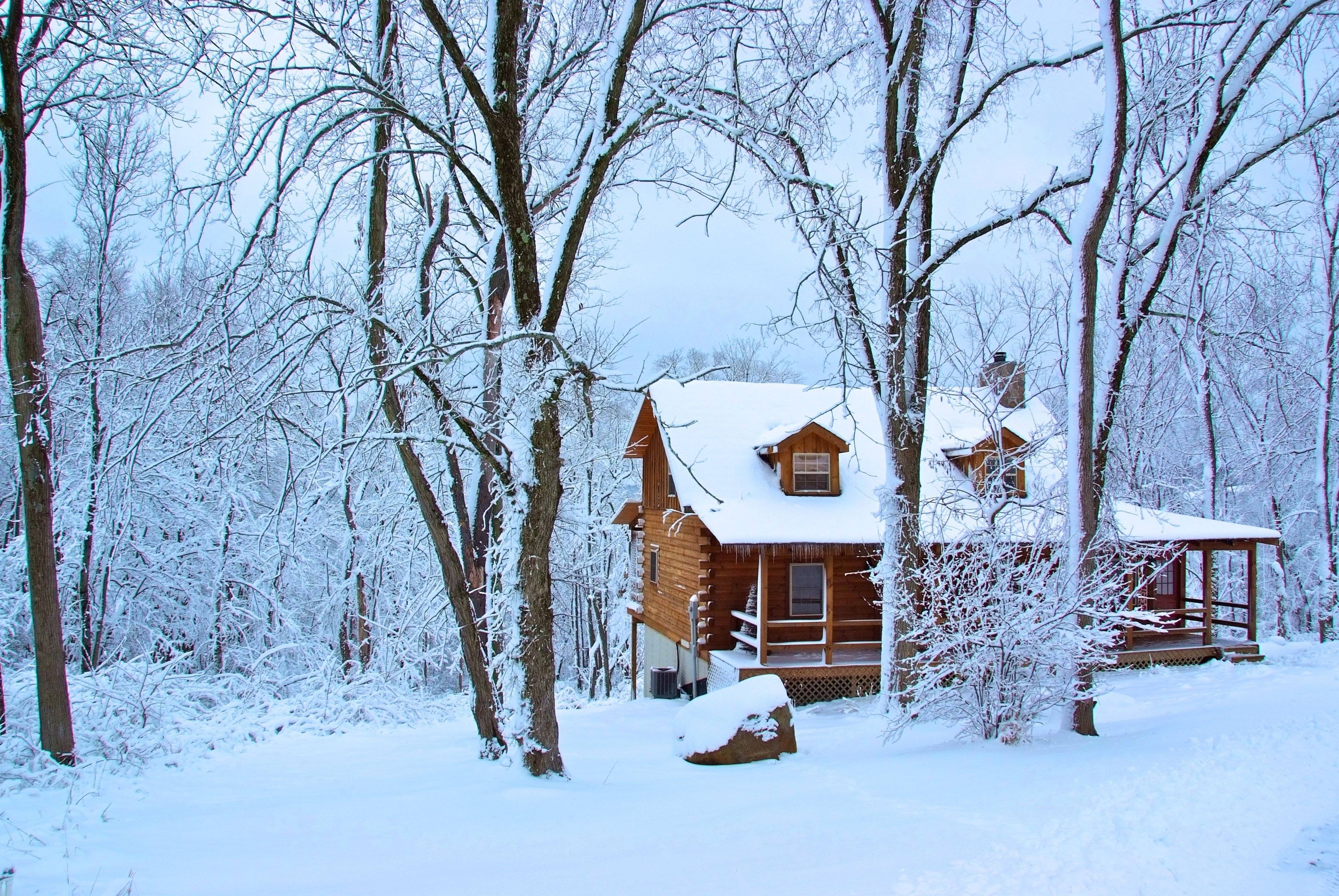 Строительство дома своими руками. дом зимой.