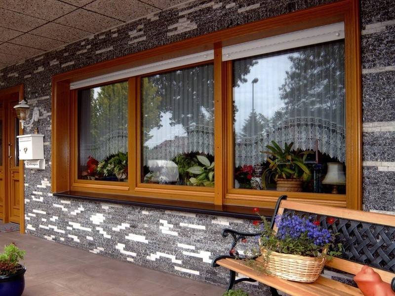 Какие окна лучше ставить в частный дом - рекомендации и типы оконных конструкций
