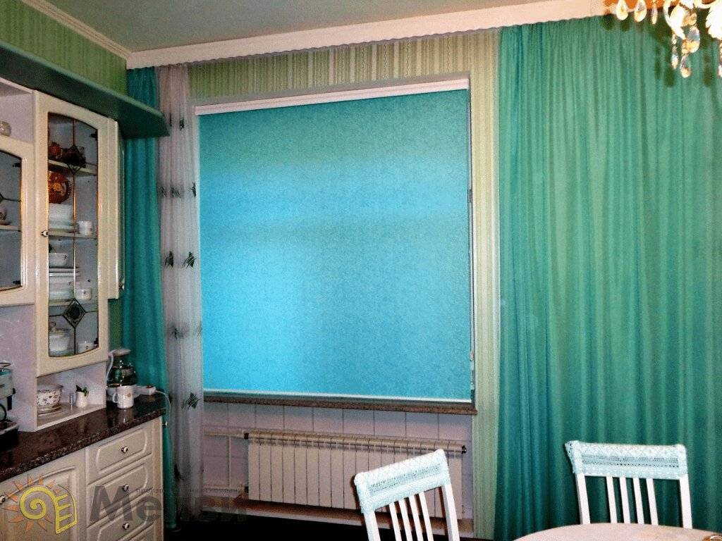 Рулонные шторы в интерьере - правила подбора и фото идеи использования