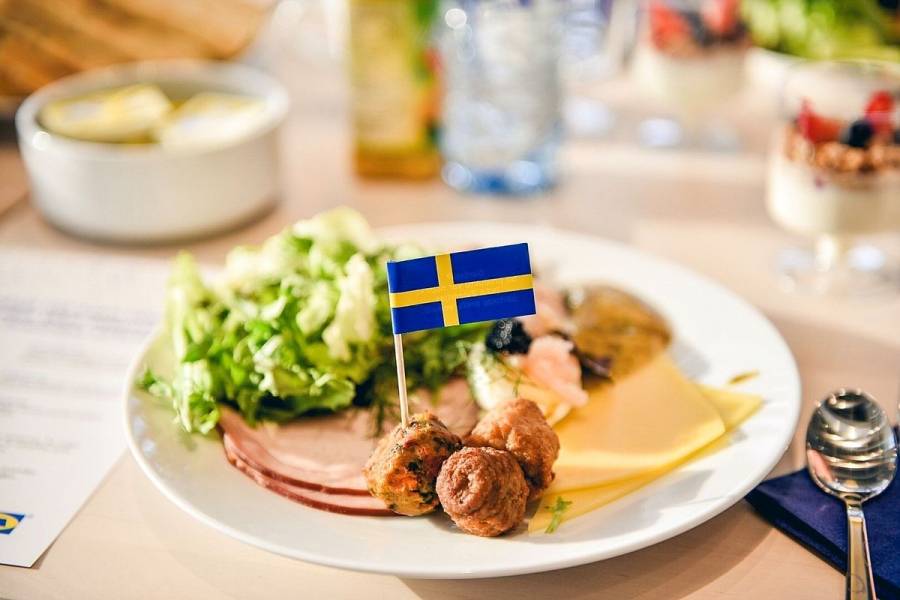 Шведский обед