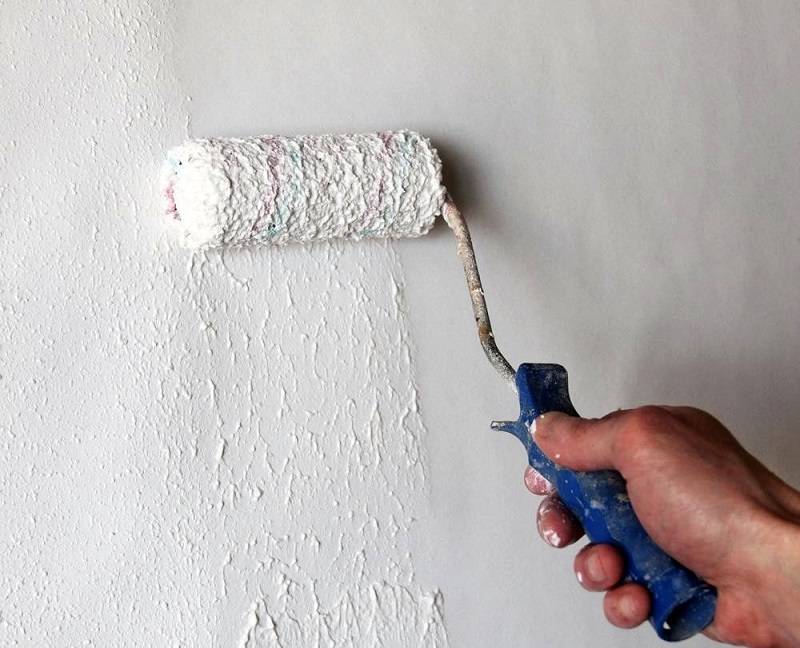 Как покрасить стены водоэмульсионной краской своими руками - Технология: валиком и краскопультом
