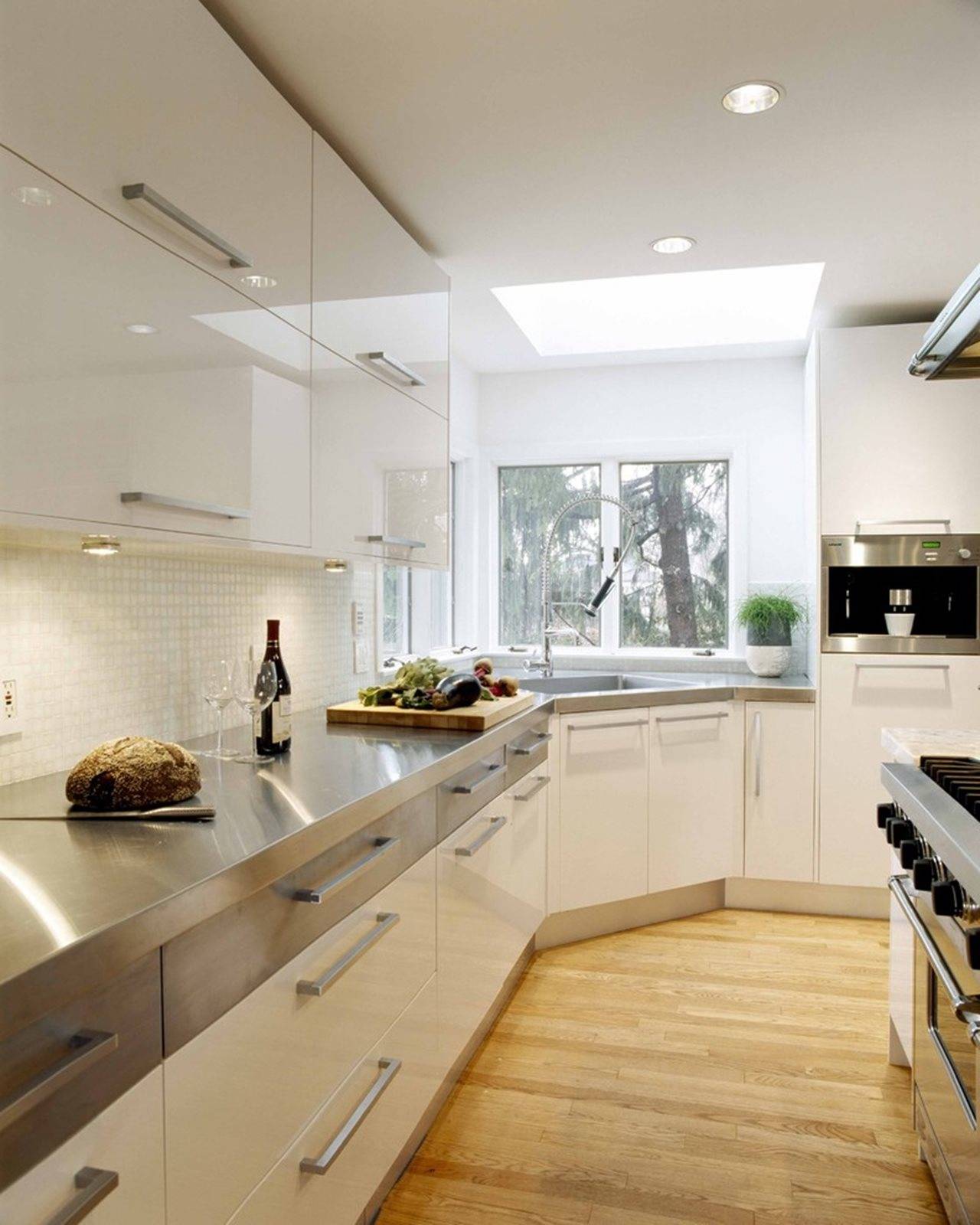 Дизайн кухни в квартире - какие зоны должны присутствовать, цветовая гамма, как правильно выбрать мебель и кухонный гарнитур, стиль интерьера