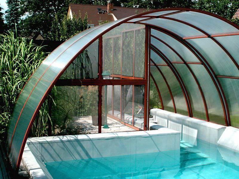 Пошаговая инструкция по самостоятельному возведению каркасного бассейна в теплице из поликарбоната