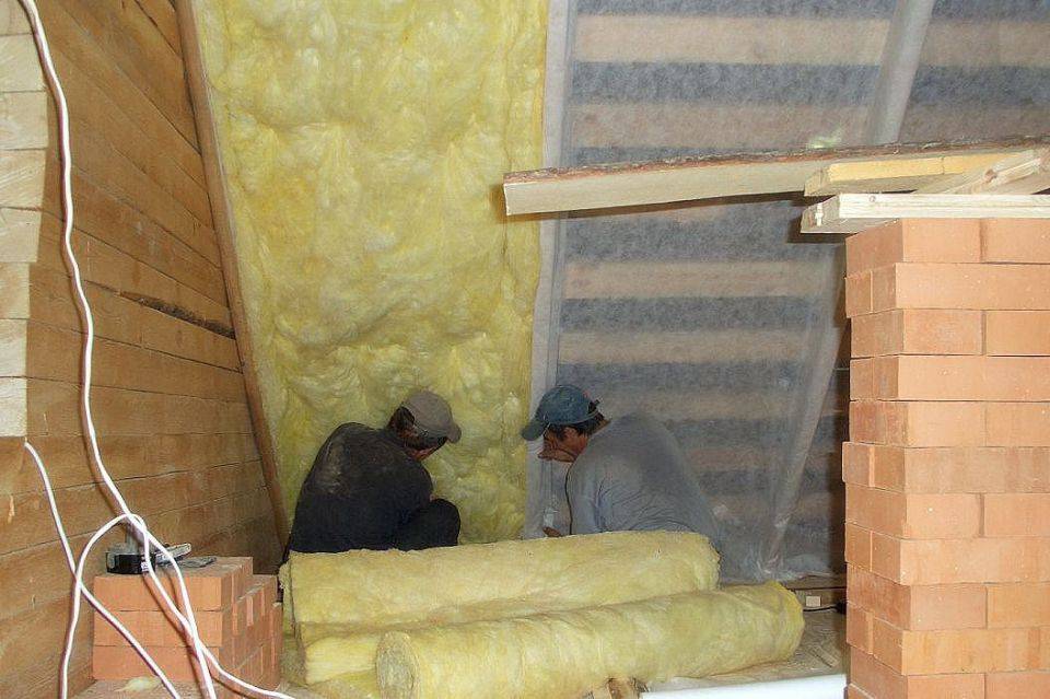 Чем утеплить крышу бани – эффективные и безопасные материалы
