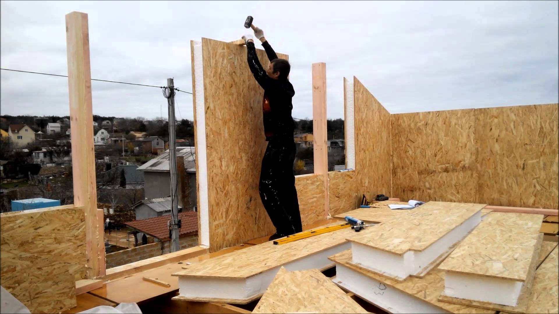 Как построить дом из плит осб своими руками: плюсы и минусы- обзор +видео