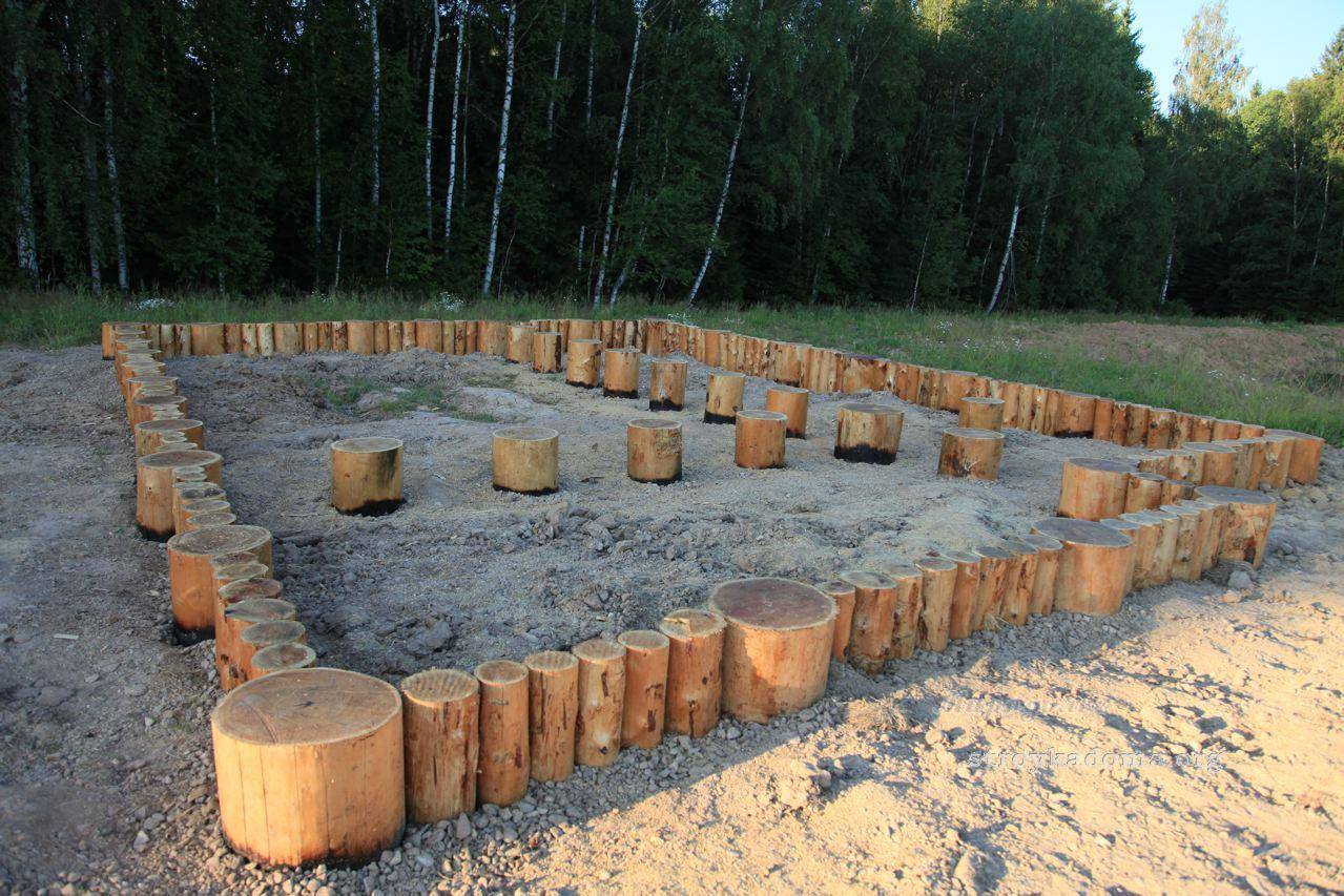 Деревянный фундамент: свайный, столбчатый, ленточный, плитный