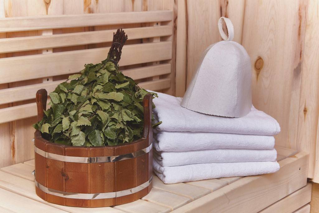 Атрибуты для бани и сауны — уютные и практичные мелочи для приятного отдыха