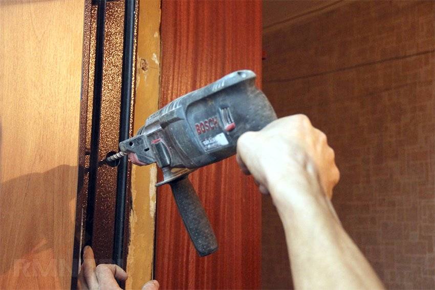 Установка входной металлической (стальной) двери своими руками в квартире или частном доме: инструкция как правильно установить, видео » verydveri.ru