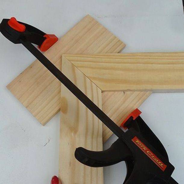 Как правильно склеить деревянный щит?