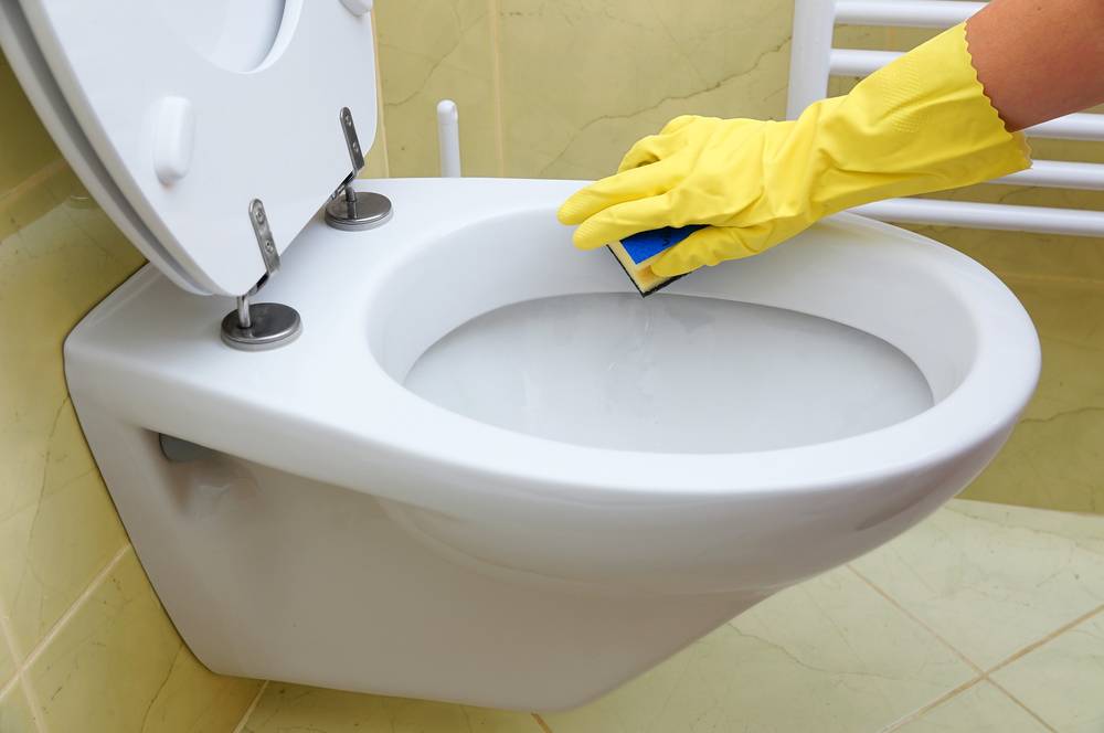 Чем отмыть ржавчину в унитазе: самые эффективные средства и способы чистки