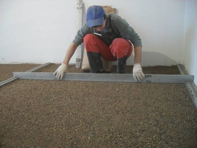 Цементно-песчаная стяжка: преимущества, виды и калькулятор расчёта пропорции для стяжки пола