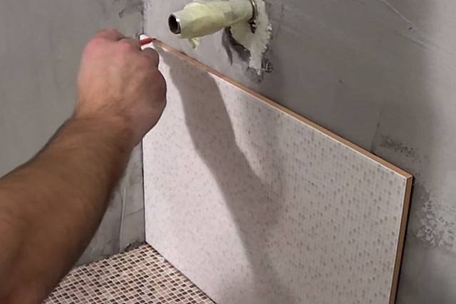 Как класть плитку на стену правильно мастер-класс по облицовке ванной