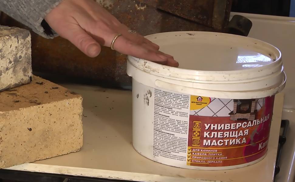 Жаростойкий и термостойкий герметик для каминов и печей