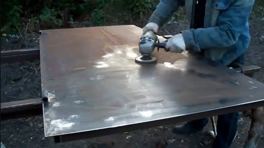 Инструкция по изготовлению металлических дверей своими руками
