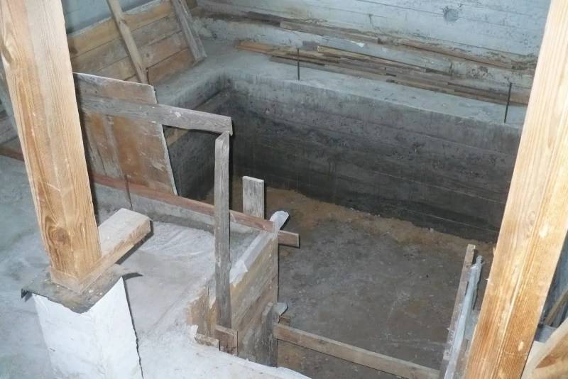 Строительство бани в подвале собственного дома