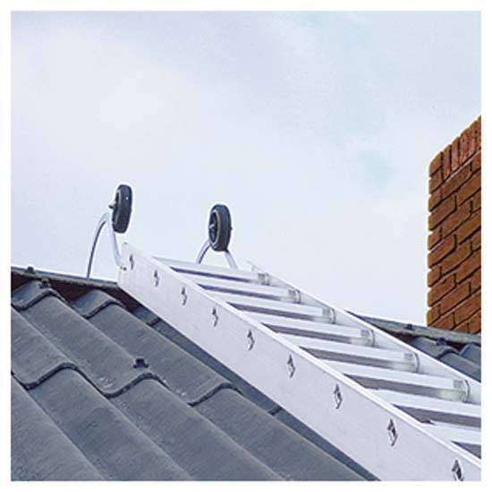 Как сделать складную лестницу на конек крыши — технология монтажа