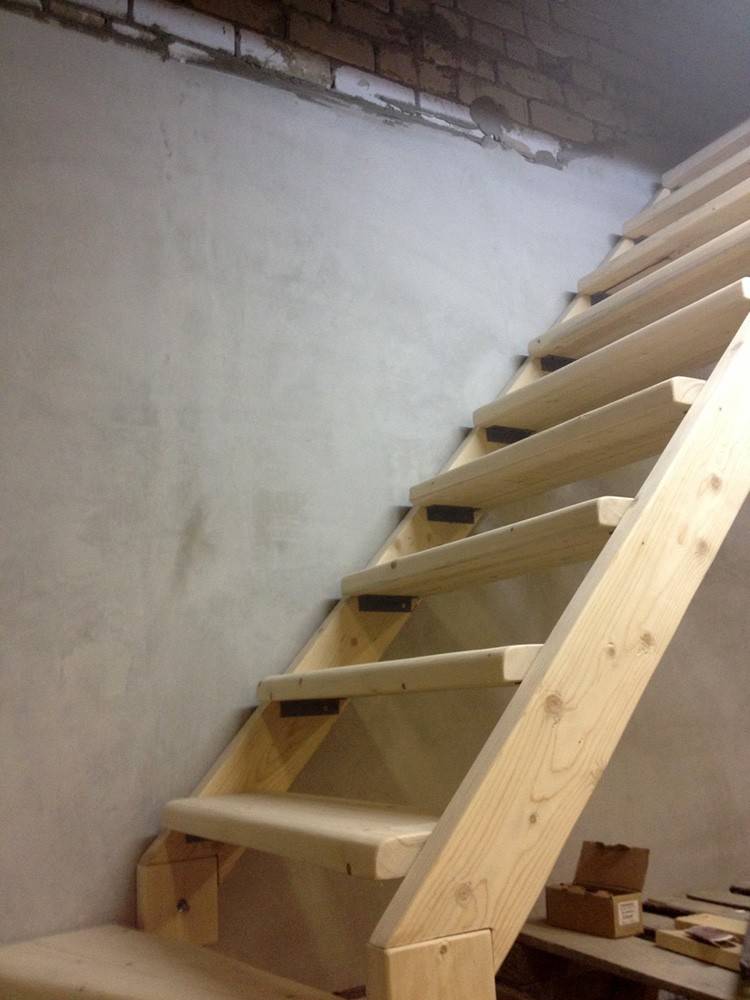 Создание надежной и оптимальной лестницы в подвал на участке