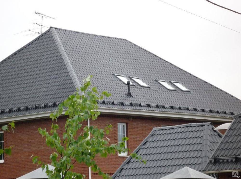 Цвета металлочерепицы для крыши: популярные оттенки, рекомендации по выбору