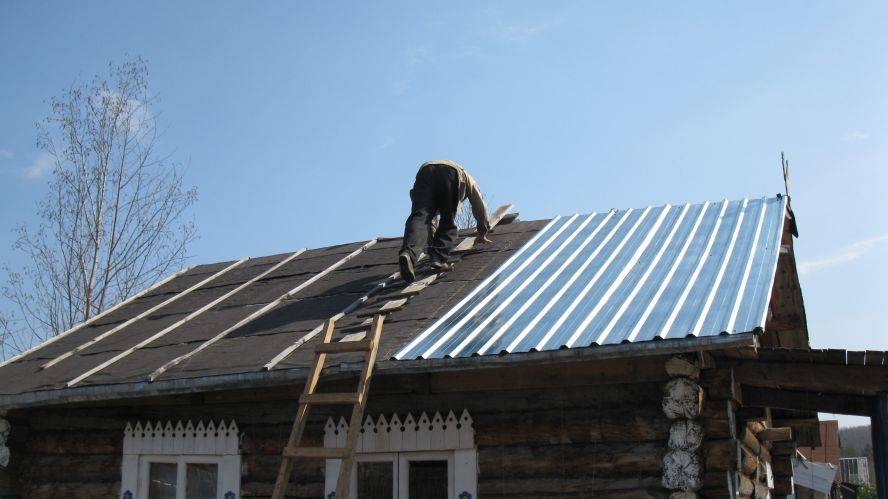 Рубероид для крыши: какой лучше выбрать и как устранить протечки?